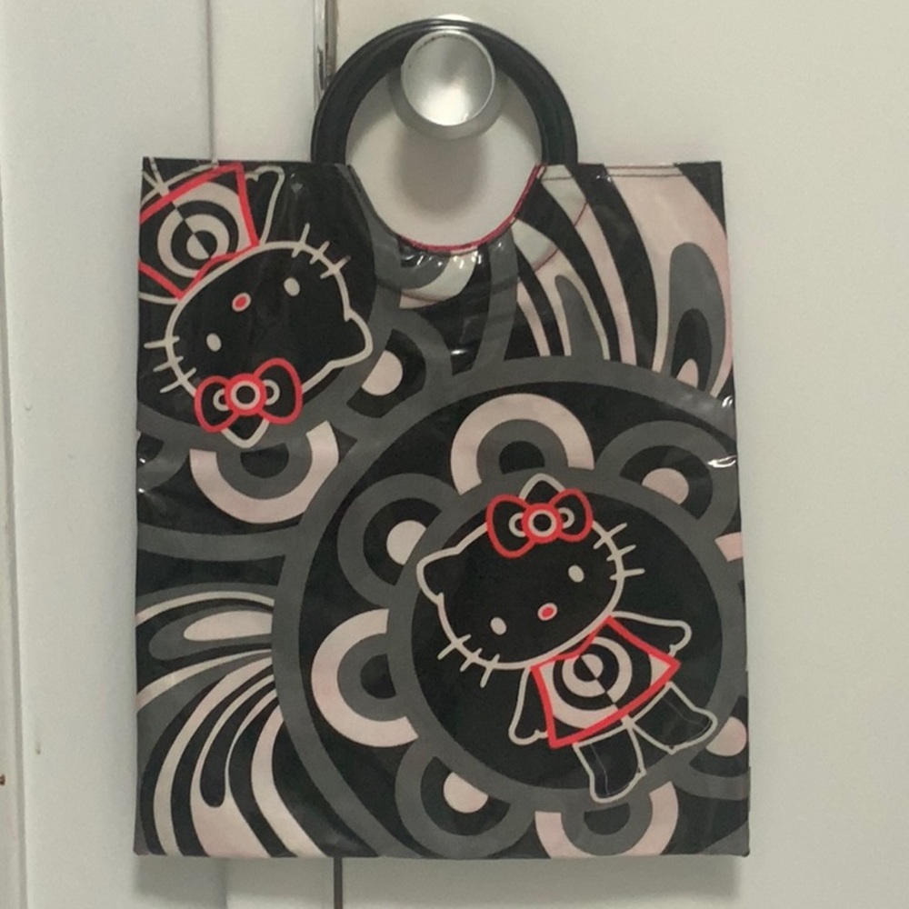 Hello Kitty MAC 2010 Collab Handbag
